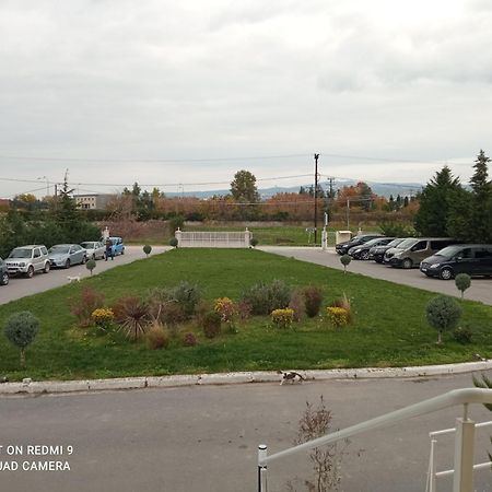 City Gate Hotel Airport Tesalonika Bagian luar foto