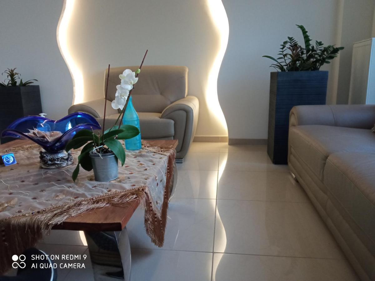 City Gate Hotel Airport Tesalonika Bagian luar foto