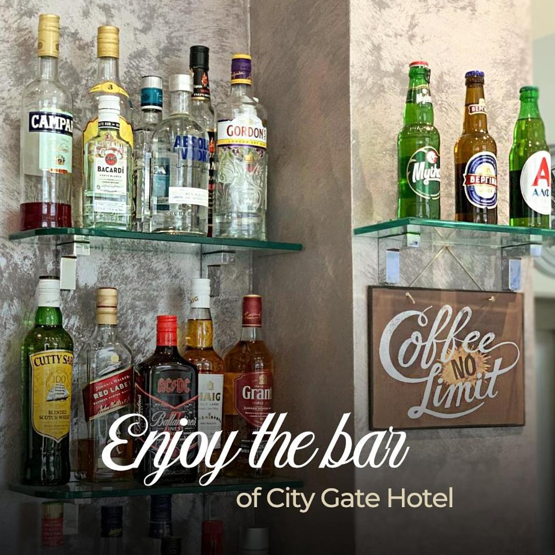 City Gate Hotel Airport Tesalonika Bagian luar foto