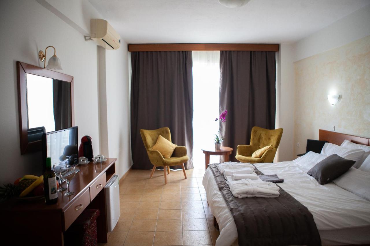 City Gate Hotel Airport Tesalonika Bagian luar foto